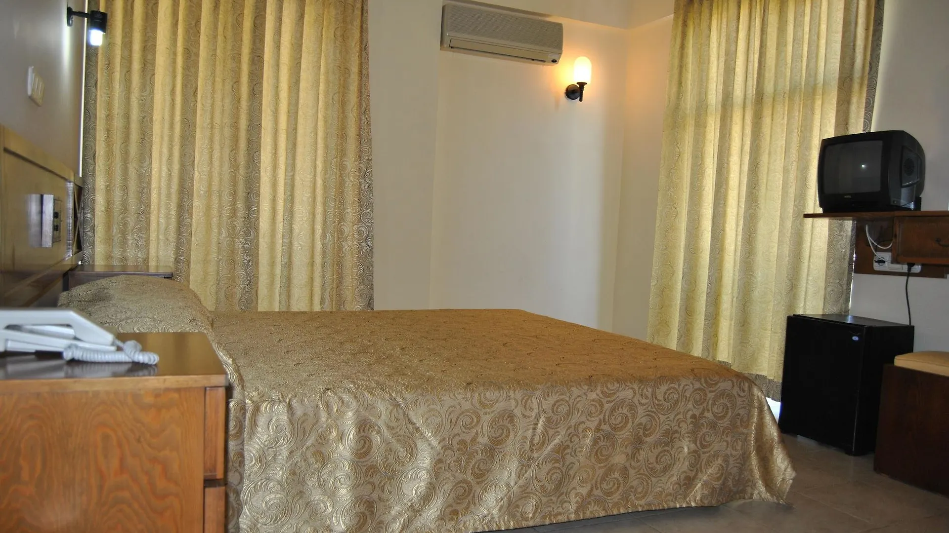 אנטליה Benna Hotel 2*,