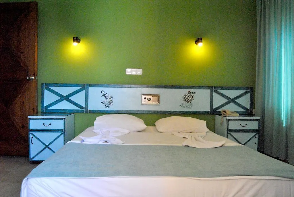 אנטליה Benna Hotel