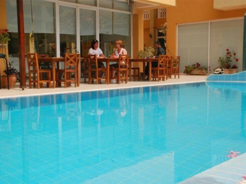 אנטליה Benna Hotel 2*,